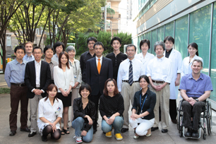 Prof. Masato Yasui and students