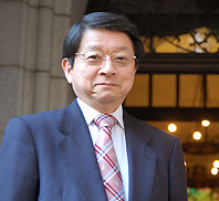 Yoshihiro Katayama, Professor, Faculty of Law