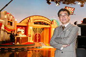 At "Kai-un! Nandemo Kanteidan" (TV antique show "We’ll Appraise Anything") TV Tokyo Corporation