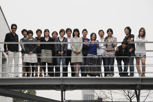Associate Prof. Sachiko Mori and students