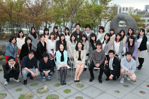 Assoc. Prof. Fumiko Goto and students