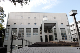 Hiyoshi Library