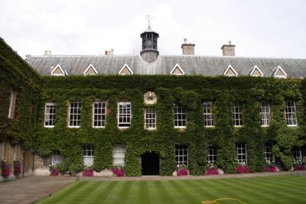 オックスフォード大学リンカーン・コレッジ（2007年度に開始）